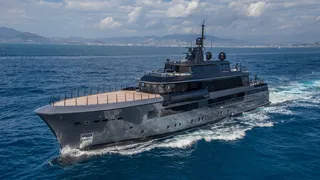 Atlante foredeck dining